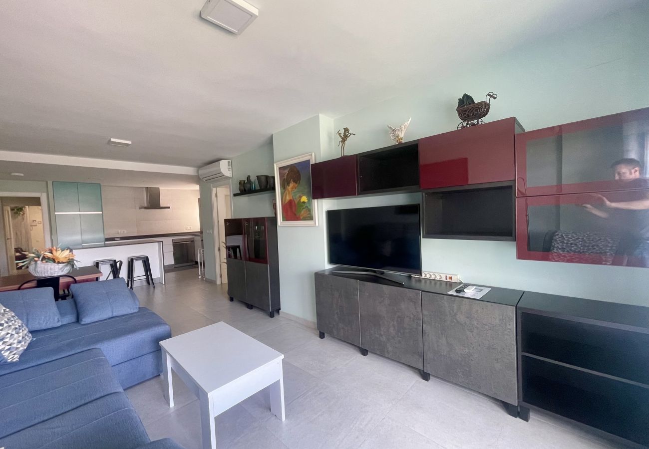 Appartement à Benidorm - BEAUTIFUL SEAFRONT APARTMENT R122