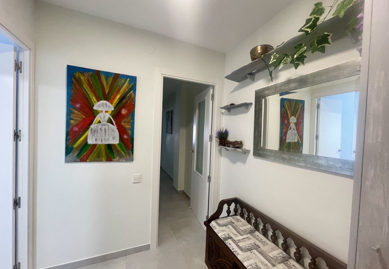 Appartement à Benidorm - BEAUTIFUL SEAFRONT APARTMENT R122