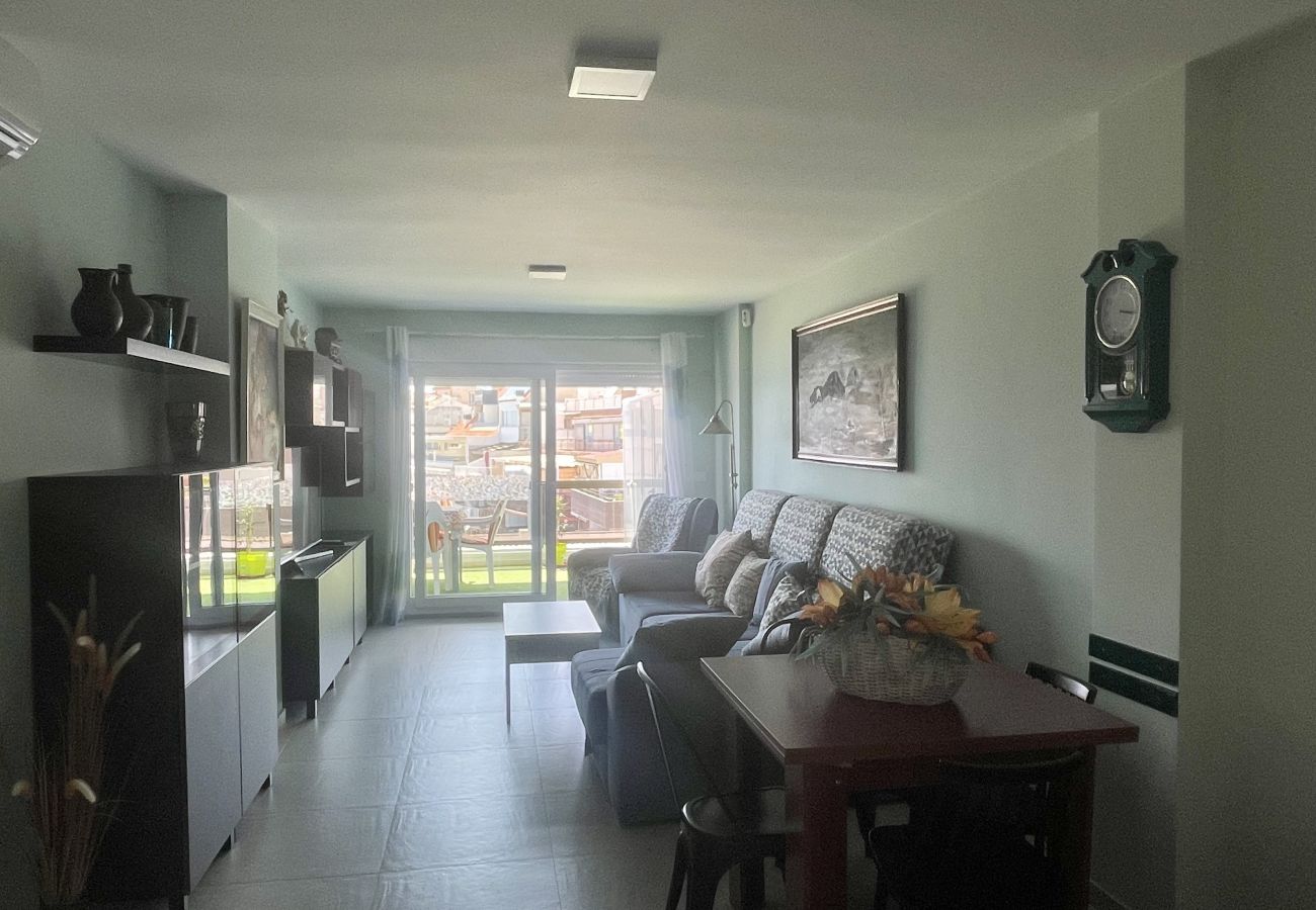 Appartement à Benidorm - BEAUTIFUL SEAFRONT APARTMENT R122