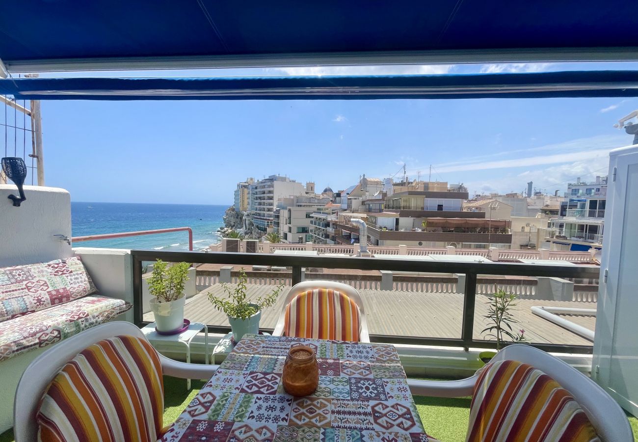 Appartement à Benidorm - BEAUTIFUL SEAFRONT APARTMENT R122