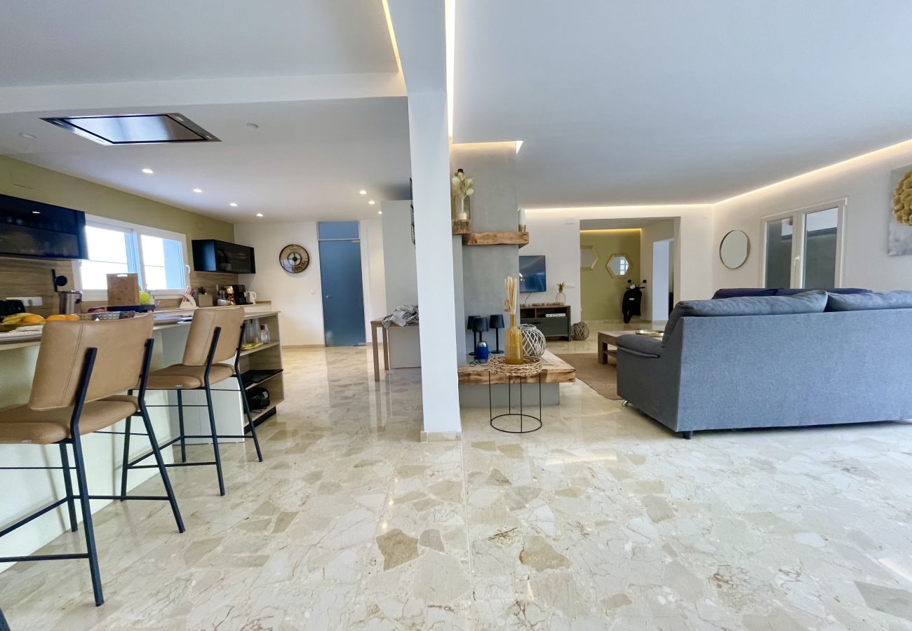 Villa à Alfaz del Pí - ALBIR & RELAX HOLIDAY VILLA R147