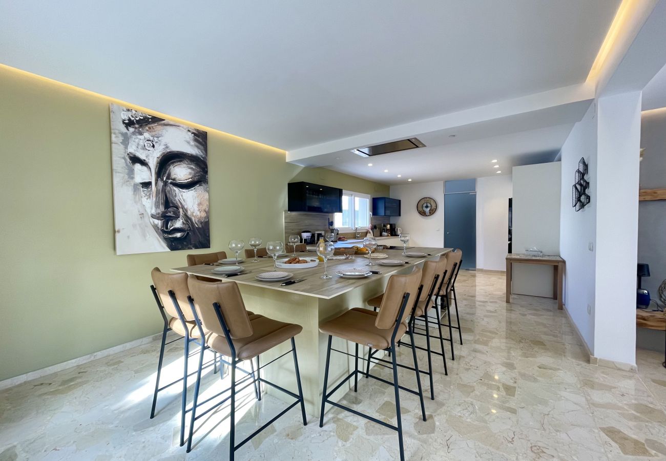 Villa à Alfaz del Pí - ALBIR & RELAX HOLIDAY VILLA R147