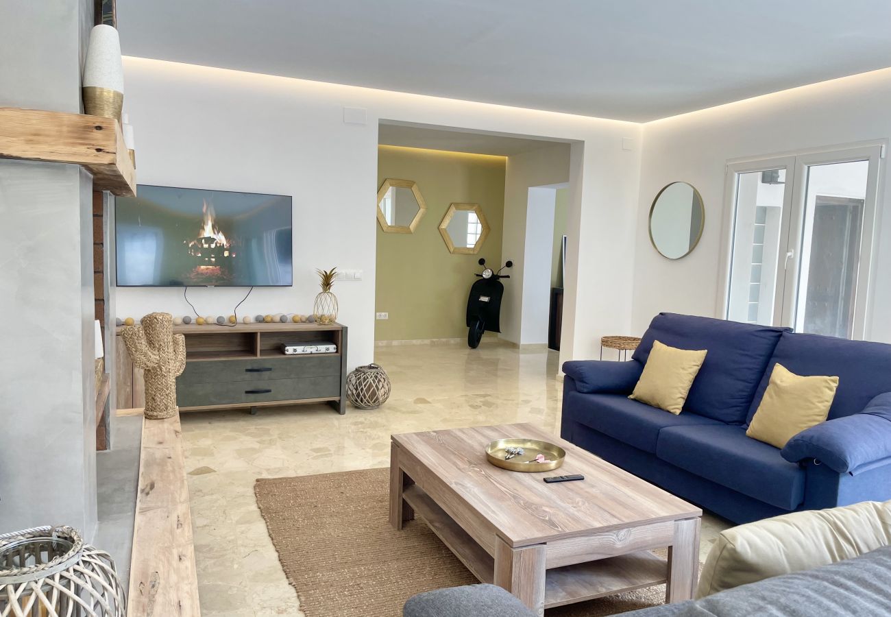 Villa à Alfaz del Pí - ALBIR & RELAX HOLIDAY VILLA R147