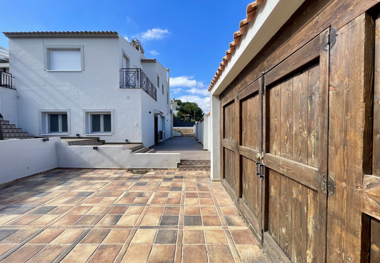 Villa à Alfaz del Pí - ALBIR & RELAX HOLIDAY VILLA R147