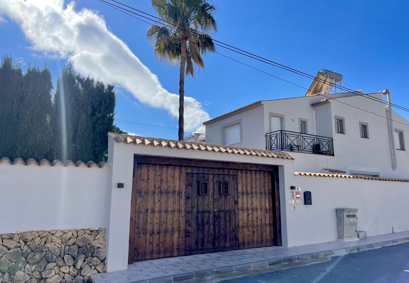 Villa à Alfaz del Pí - ALBIR & RELAX HOLIDAY VILLA R147