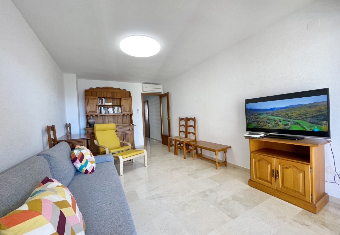 Appartement à Benidorm - PRINCIPADO WIFI, AIRCO, POOL AND GARDEN N031
