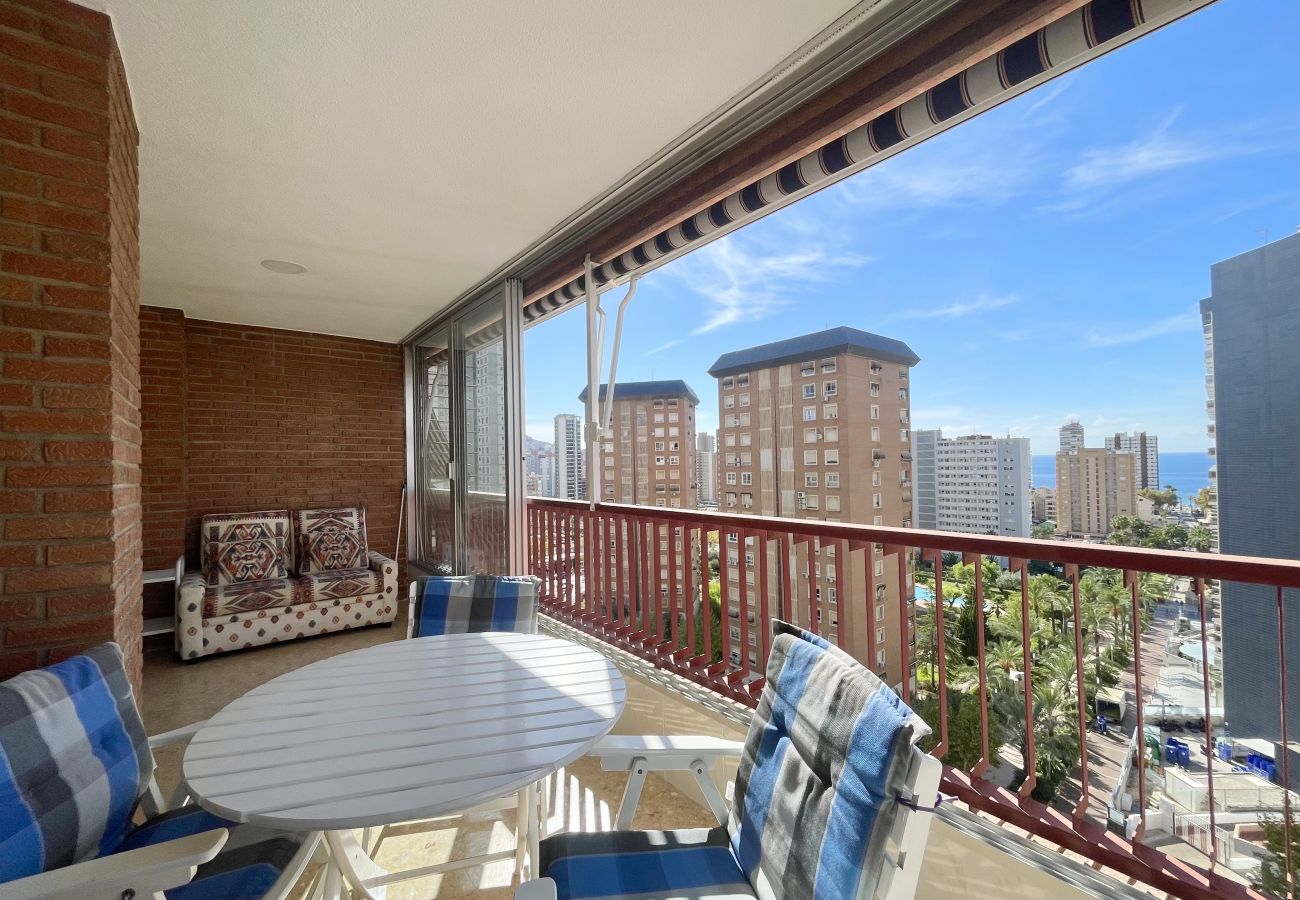 Appartement à Benidorm - PRINCIPADO WIFI, AIRCO, POOL AND GARDEN N031