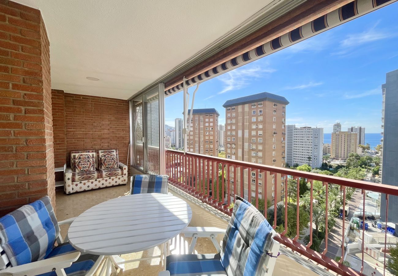 Appartement à Benidorm - PRINCIPADO WIFI, AIRCO, POOL AND GARDEN N031