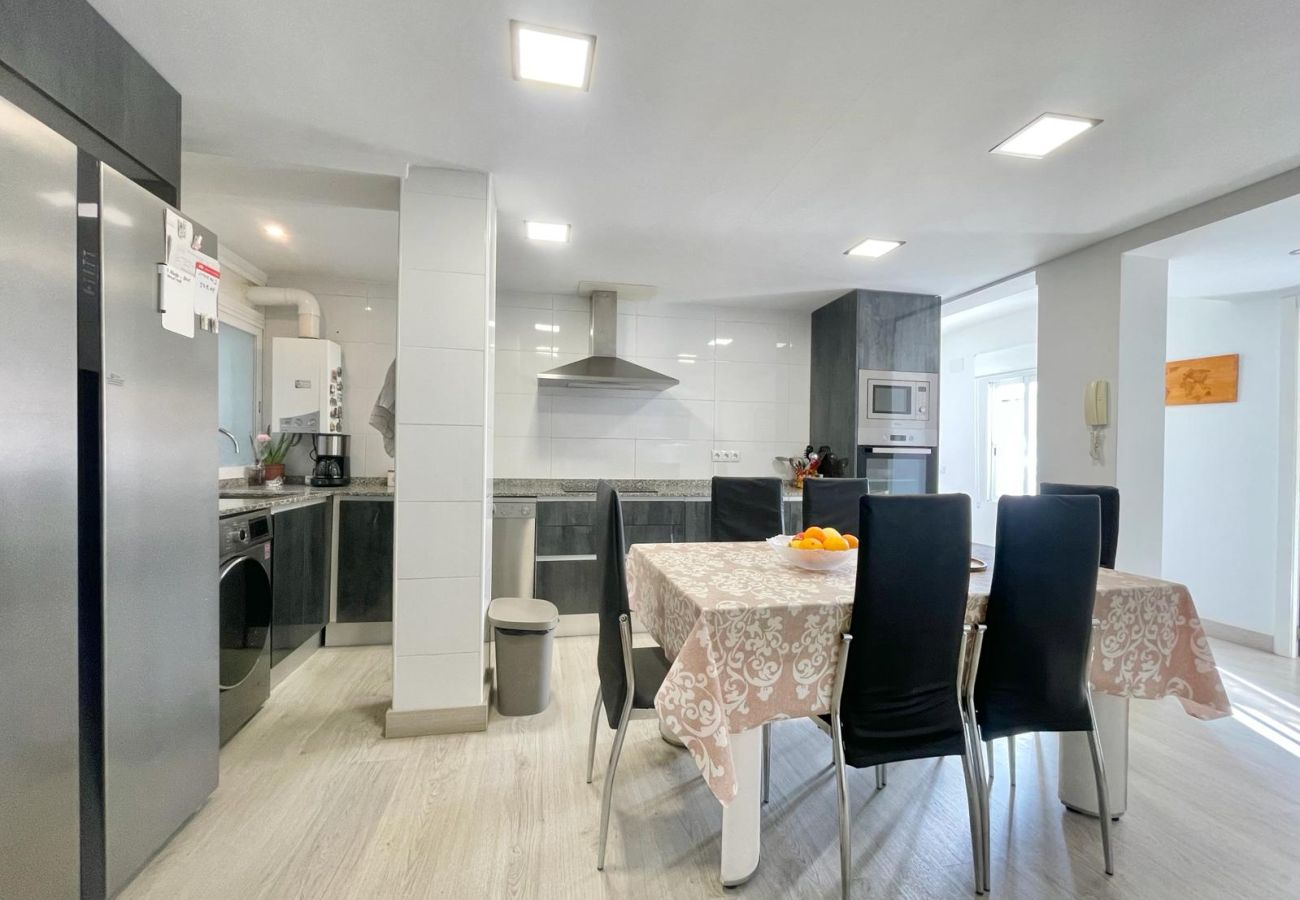 Appartement à Benidorm - BEAUTIFUL CENTER APARTMENT N142