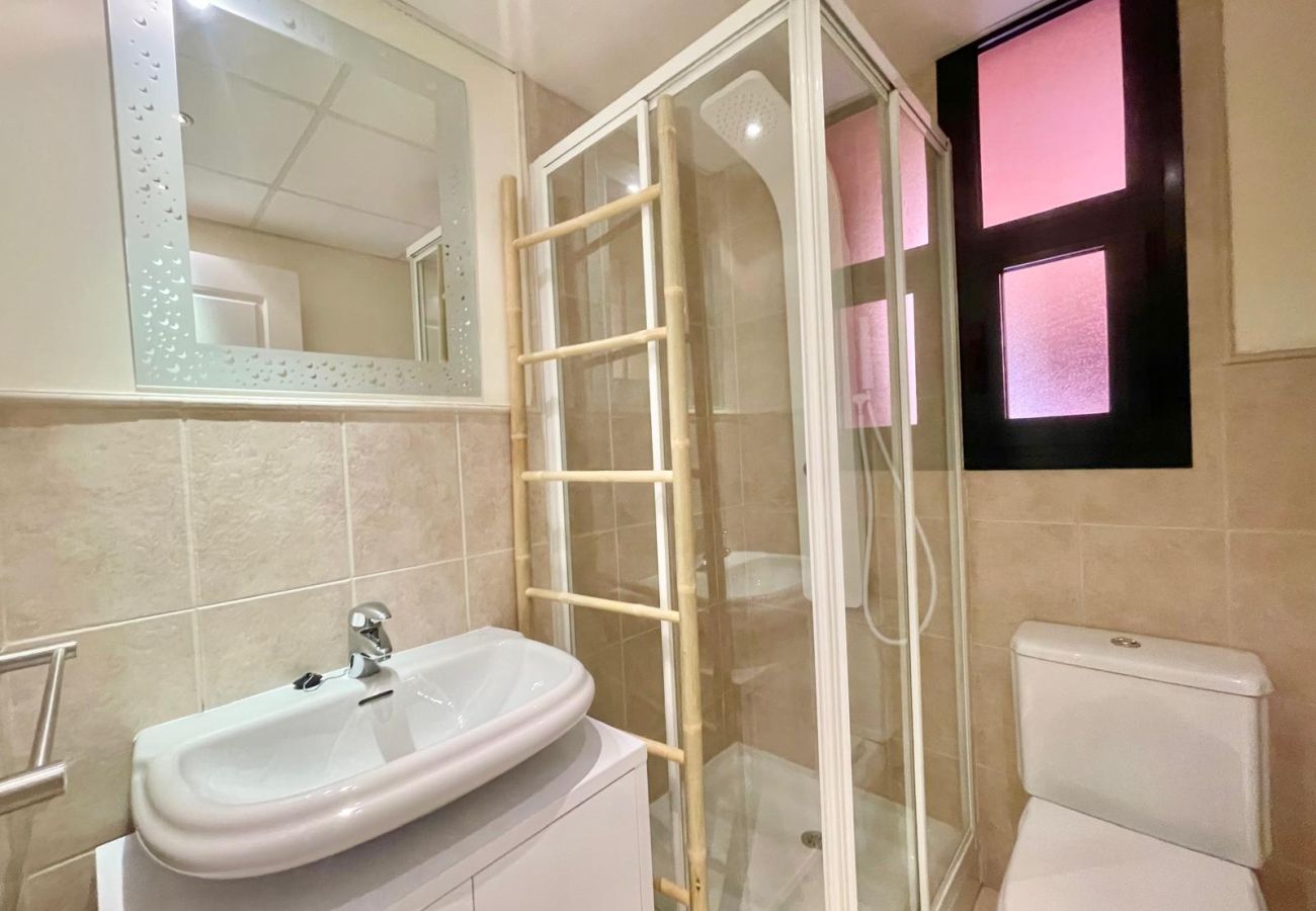 Appartement à Finestrat - SIERRA CORTINA RESIDENTIAL APARTMENT (N074)