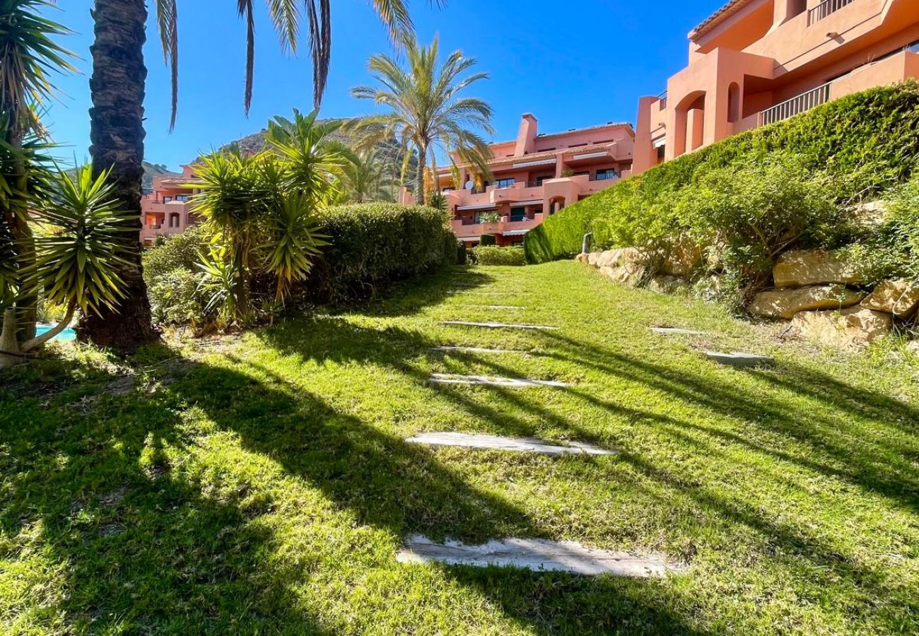 Appartement à Finestrat - SIERRA CORTINA RESIDENTIAL APARTMENT (N074)