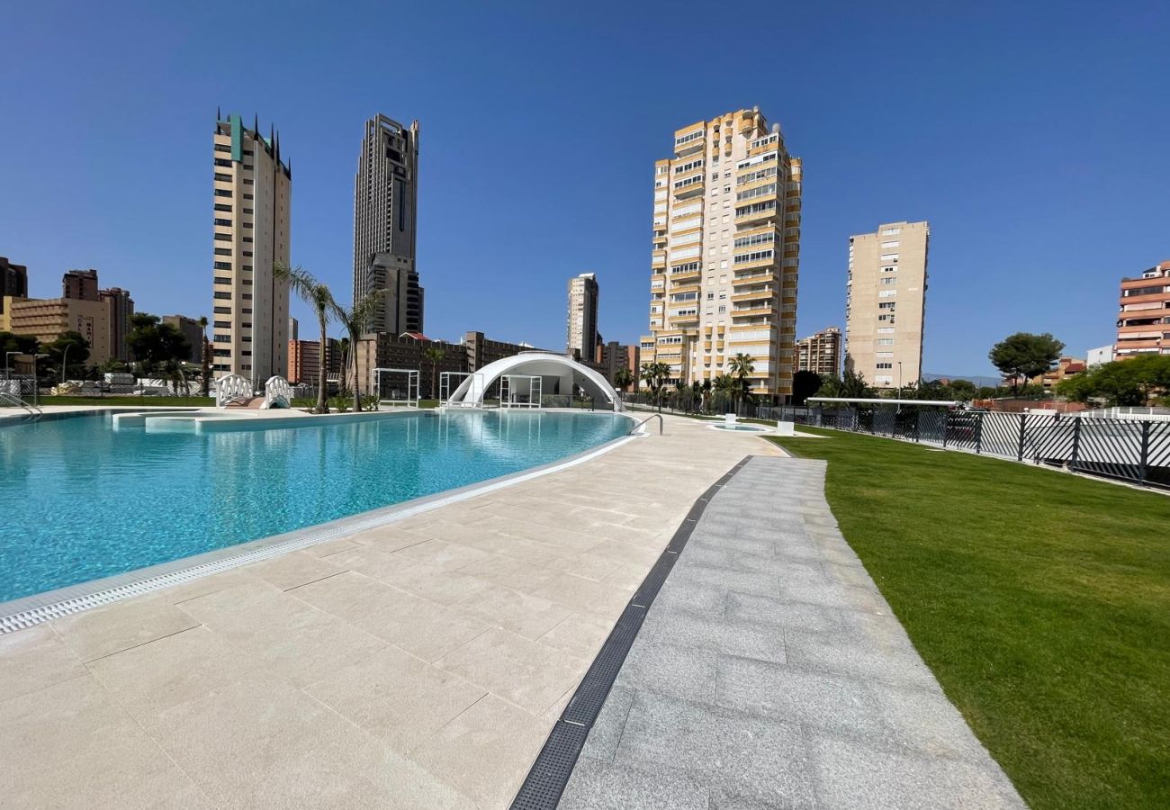 Appartement à Benidorm - BENIDORM BEACH URBANISATION PONIENTE BENIDORM (N153)