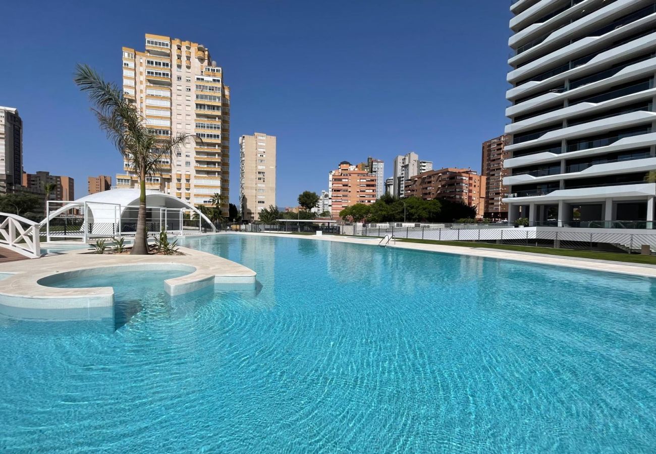 Appartement à Benidorm - BENIDORM BEACH URBANISATION PONIENTE BENIDORM (N153)