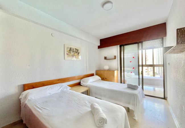 Appartement à Benidorm - GEMELOS 2 LEVANTE BEACH BENIDORM (N170) Appartement à Benidorm - GEMELOS 2 LEVANTE BEACH BENIDORM (N170)