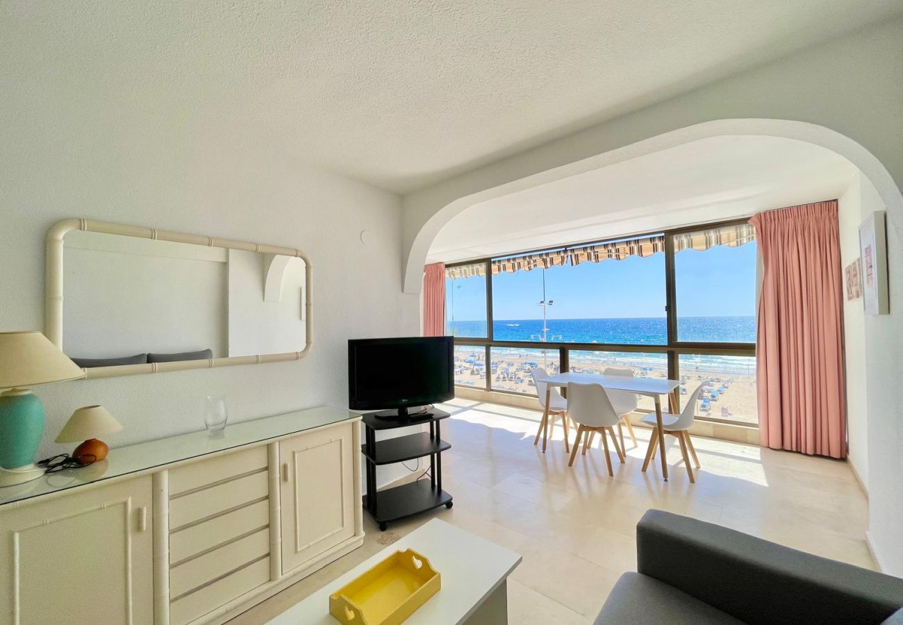Appartement à Benidorm - GEMELOS 1 BENIDORM SEAFRONT LEVANTE (A065)