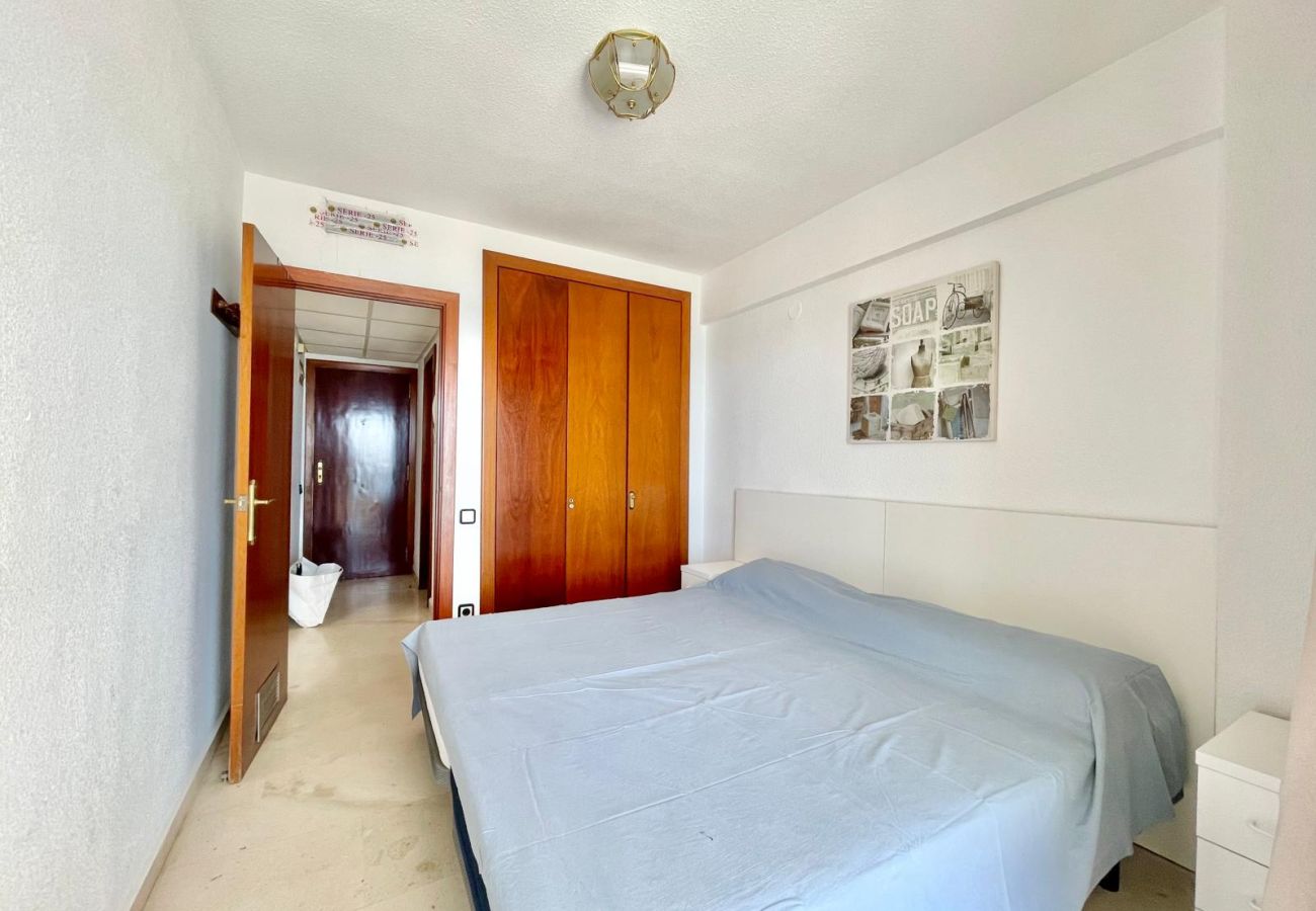 Appartement à Benidorm - GEMELOS 1 BENIDORM SEAFRONT LEVANTE (A065)