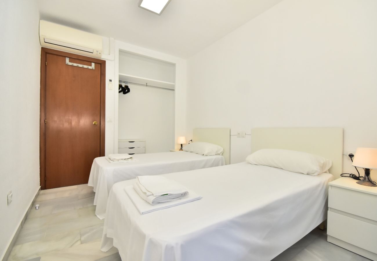 Appartement à Benidorm - MODERN AND STYLISH APARTMENT BENIDORM BEACH (A023)