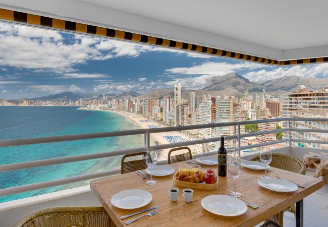 Appartement à Benidorm - LUXURY BENIDORM FRONTLINE APARTMENT LEVANTE (A075)