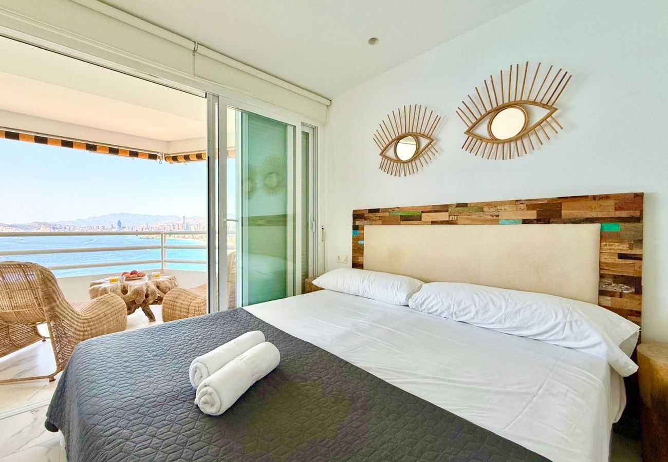 Appartement à Benidorm - LUXURY BENIDORM FRONTLINE APARTMENT LEVANTE (A075)