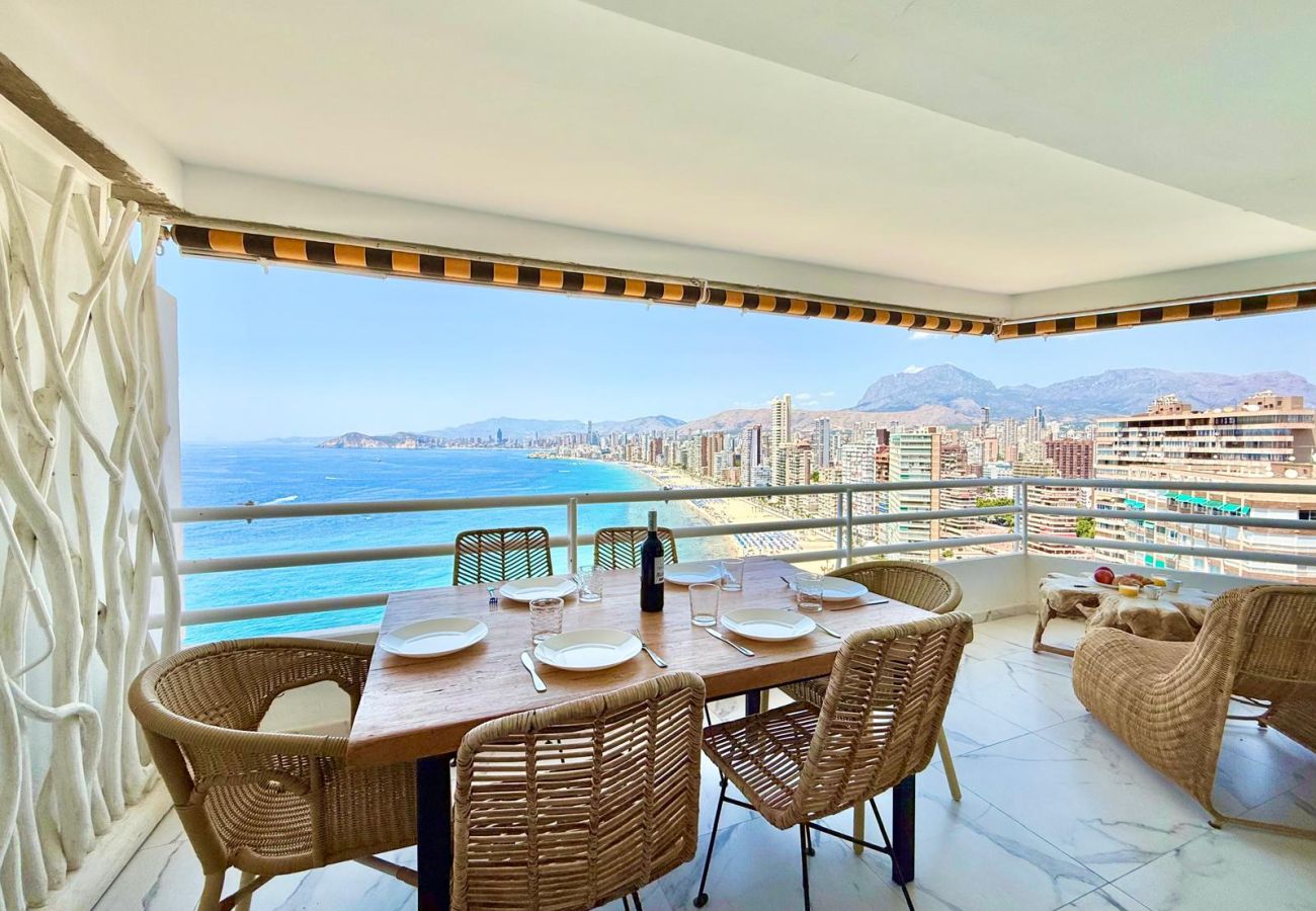 Appartement à Benidorm - LUXURY BENIDORM FRONTLINE APARTMENT LEVANTE (A075)
