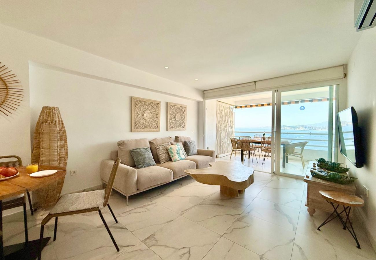 Appartement à Benidorm - LUXURY BENIDORM FRONTLINE APARTMENT LEVANTE (A075)