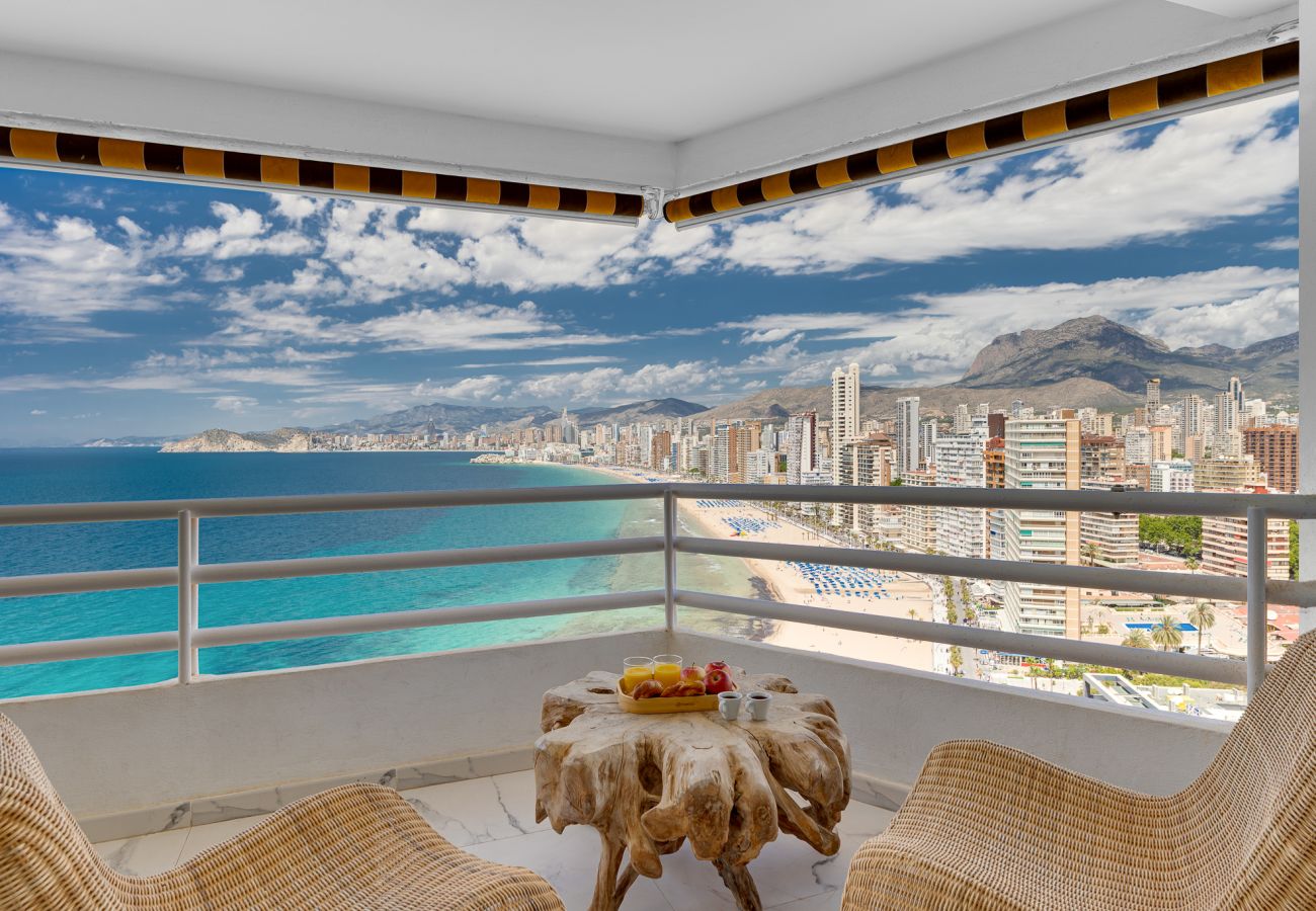 Appartement à Benidorm - LUXURY BENIDORM FRONTLINE APARTMENT LEVANTE (A075)