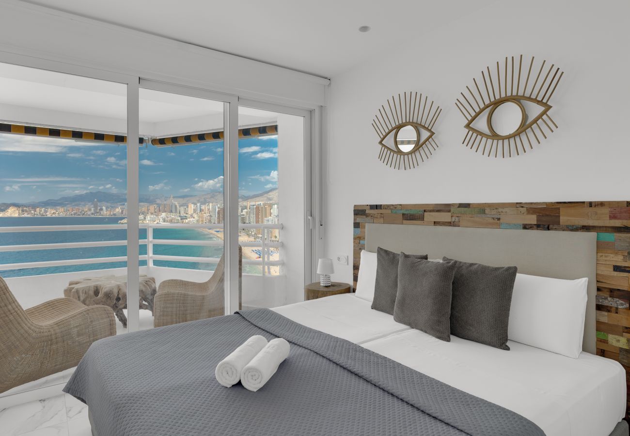 Appartement à Benidorm - LUXURY BENIDORM FRONTLINE APARTMENT LEVANTE (A075)