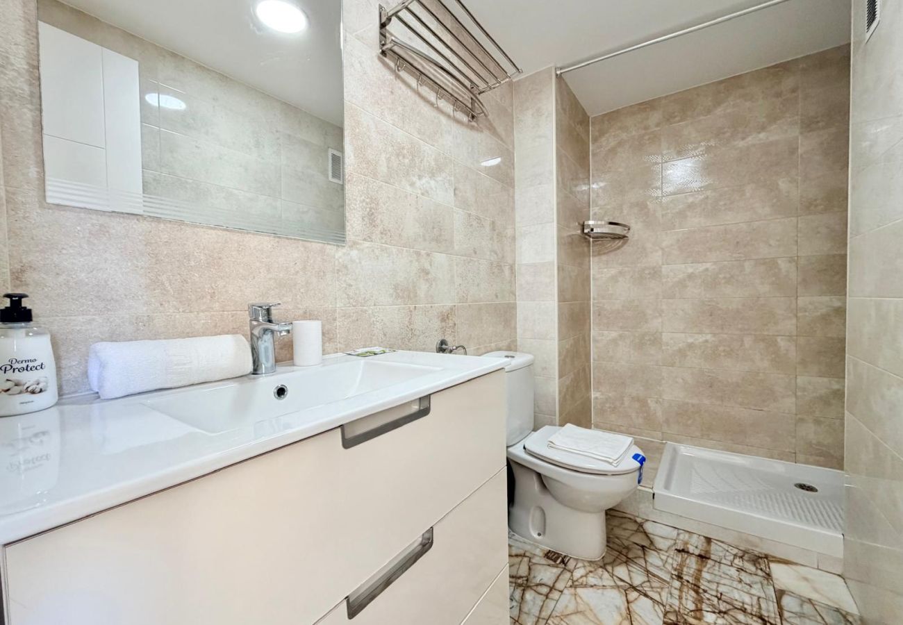 Appartement à Benidorm - BENIDORM LEVANTE SUNNY TERRACE (N009)