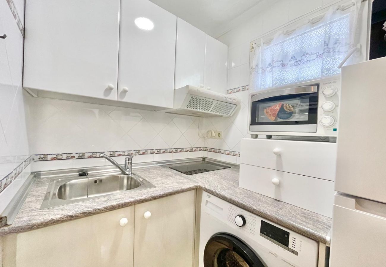 Appartement à Benidorm - ALBATROS LOIX APARTMENT R188