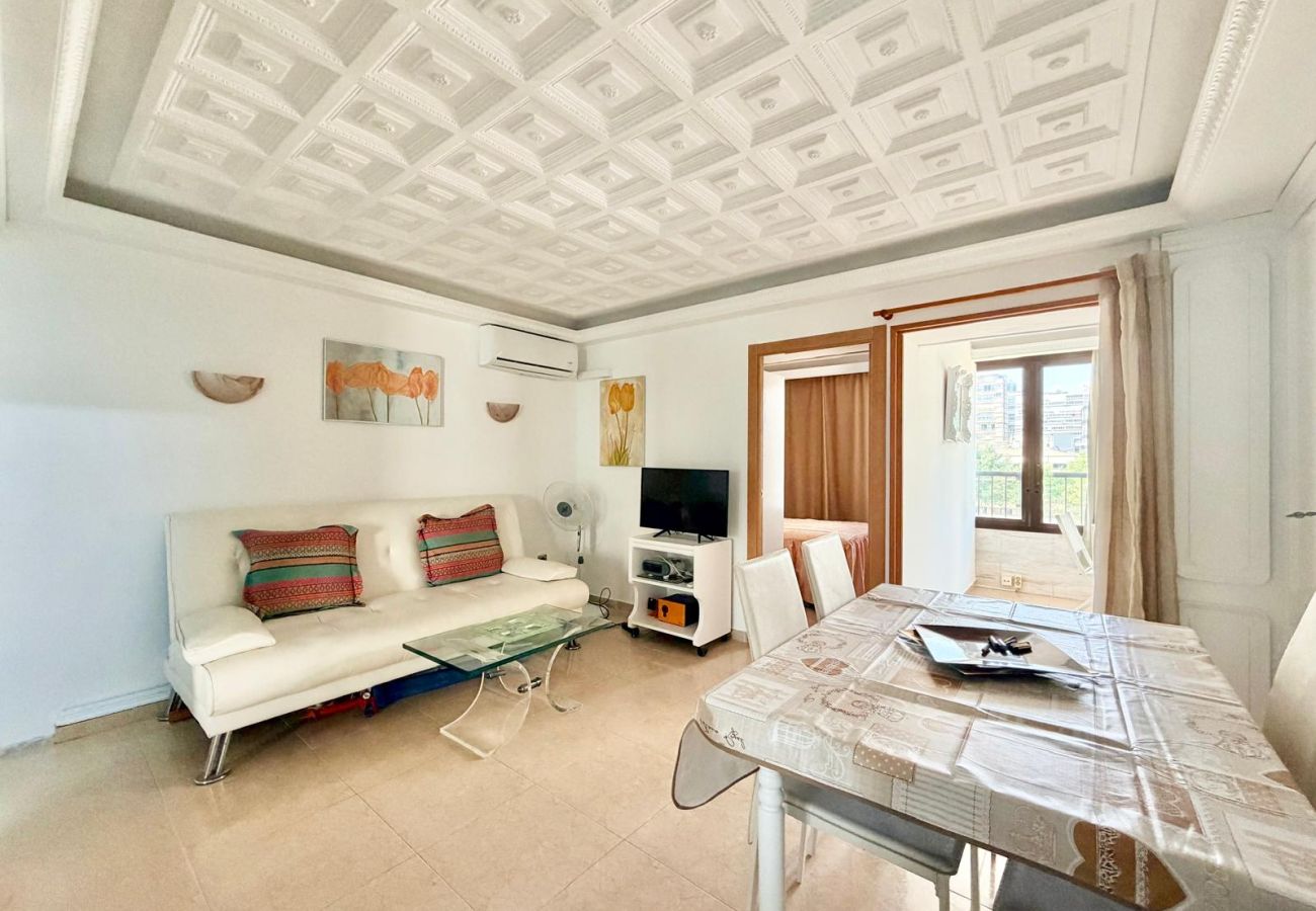 Appartement à Benidorm - MIRAMAR BEACH R189