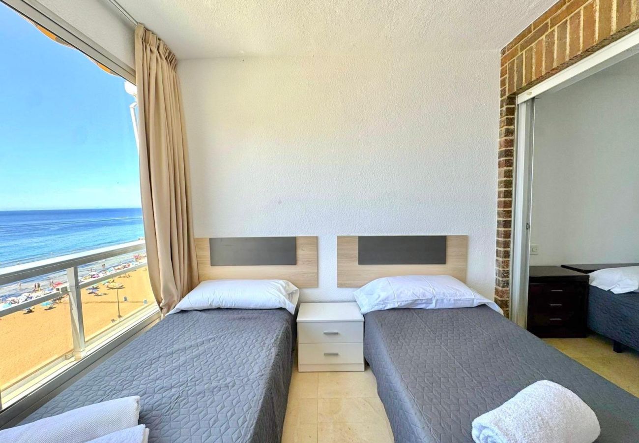 Appartement à Benidorm - CAROLINA 2 BEDROOM AMAZING VIEWS R186