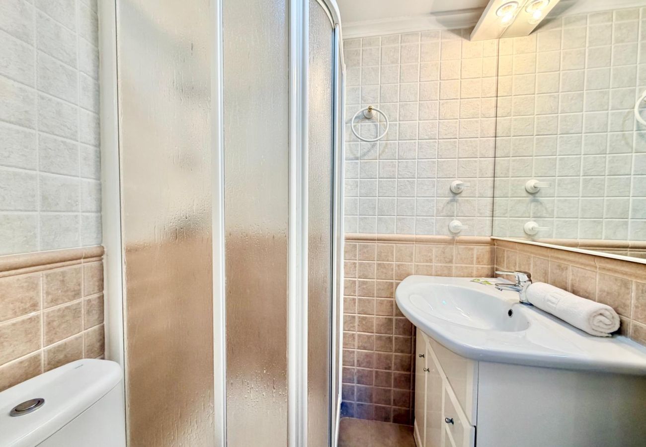 Appartement à Benidorm - CAROLINA 2 BEDROOM AMAZING VIEWS R186