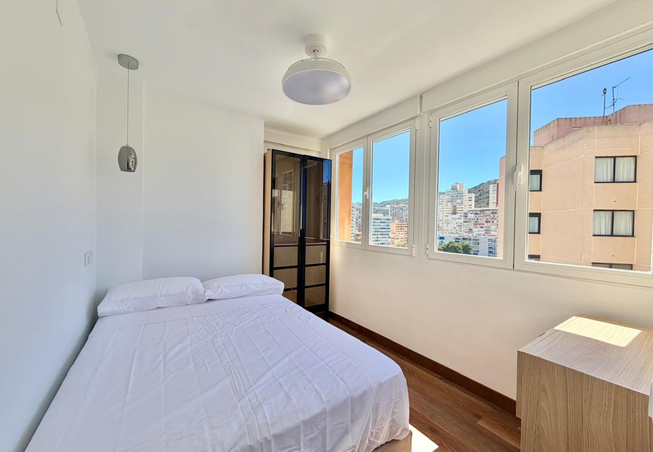 Appartement à Benidorm - SEAVIEWS MODERN APARTMENT LEVANTE BEACH (R193)