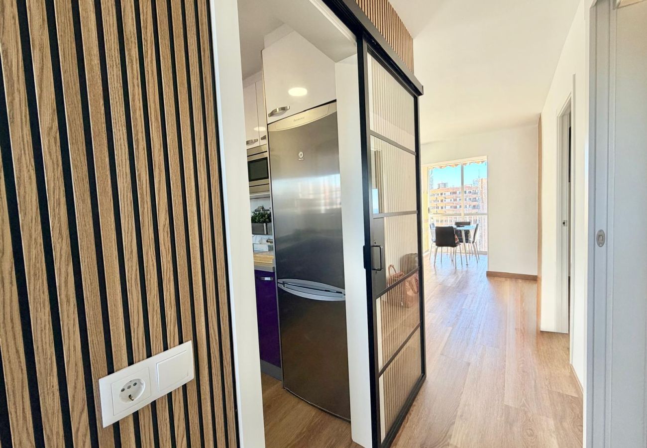 Appartement à Benidorm - SEAVIEWS MODERN APARTMENT LEVANTE BEACH (R193)