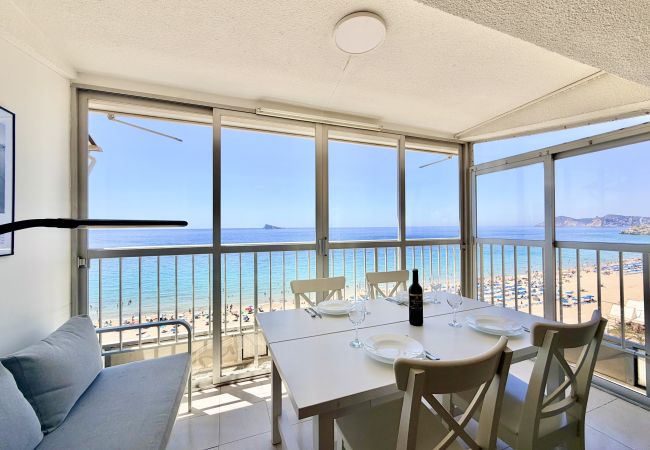  à Benidorm - SEAFRONT BEACH STUNNING VIEWS APARTMETNT (R194)