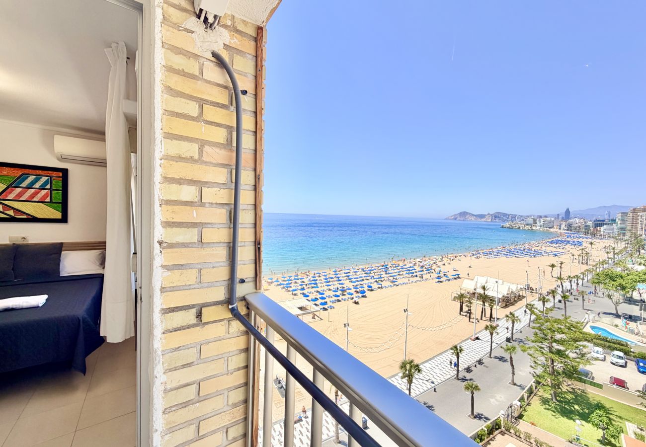 Appartement à Benidorm - SEAFRONT BEACH STUNNING VIEWS APARTMETNT (R194)