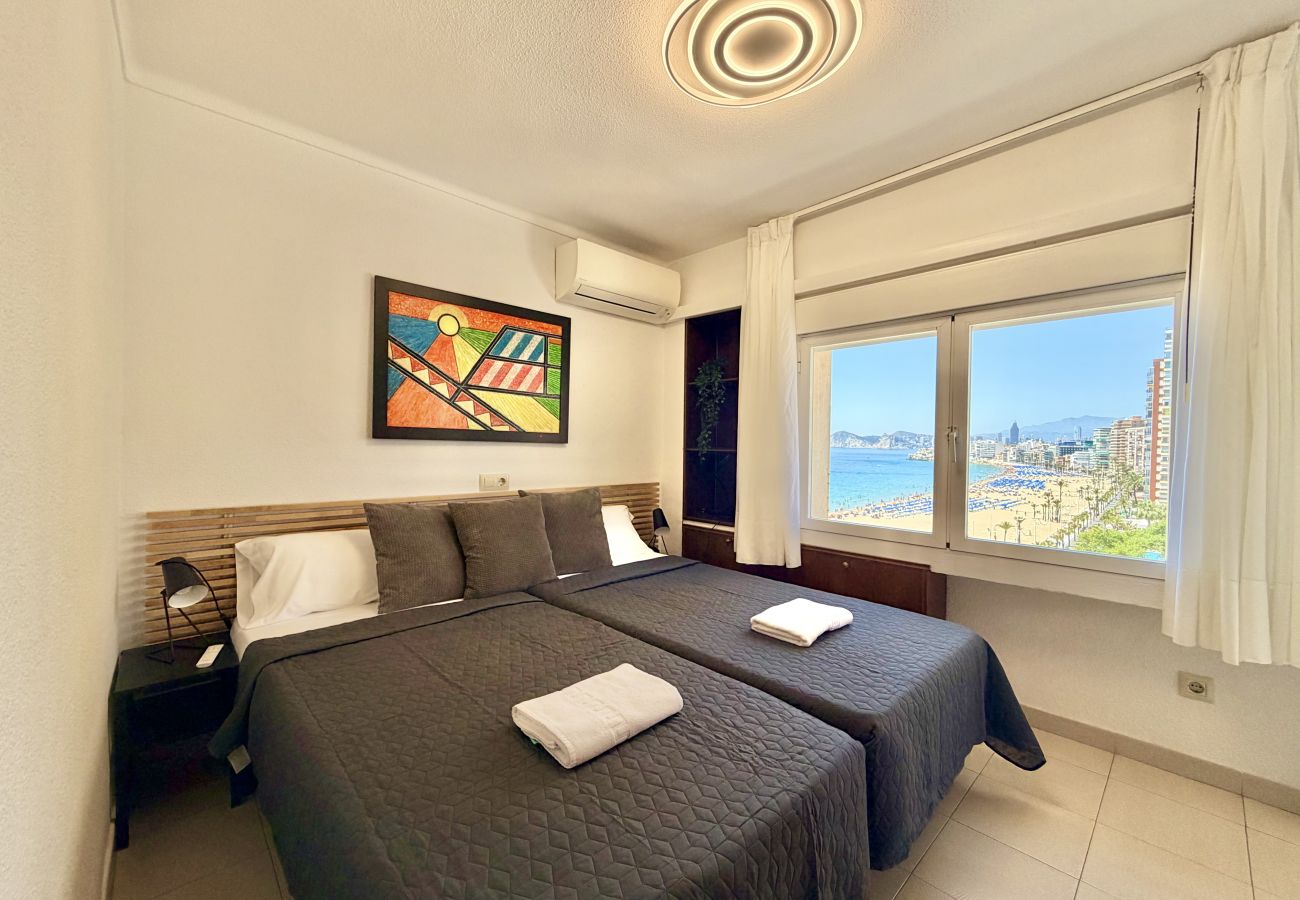 Appartement à Benidorm - SEAFRONT BEACH STUNNING VIEWS APARTMETNT (R194)