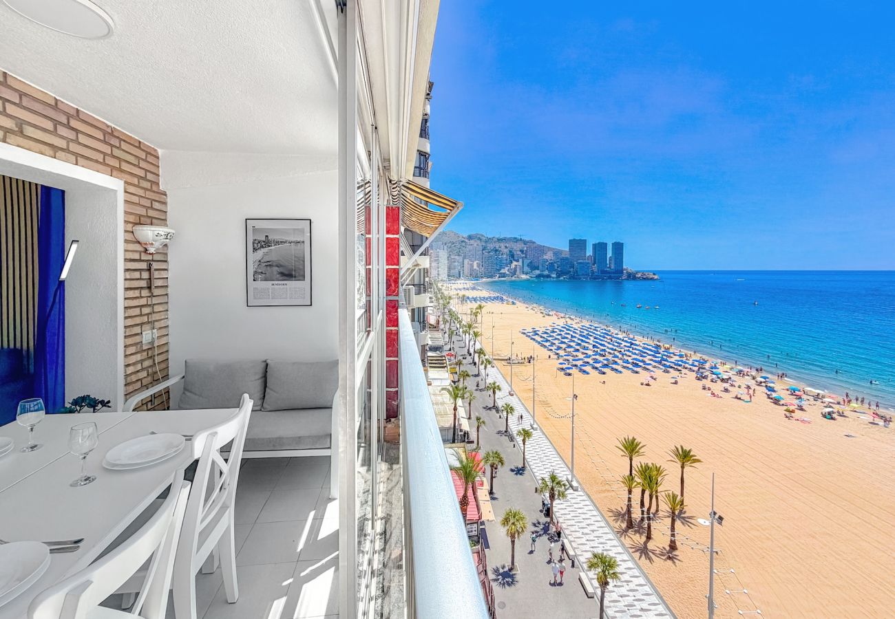 Appartement à Benidorm - SEAFRONT BEACH STUNNING VIEWS APARTMETNT (R194)