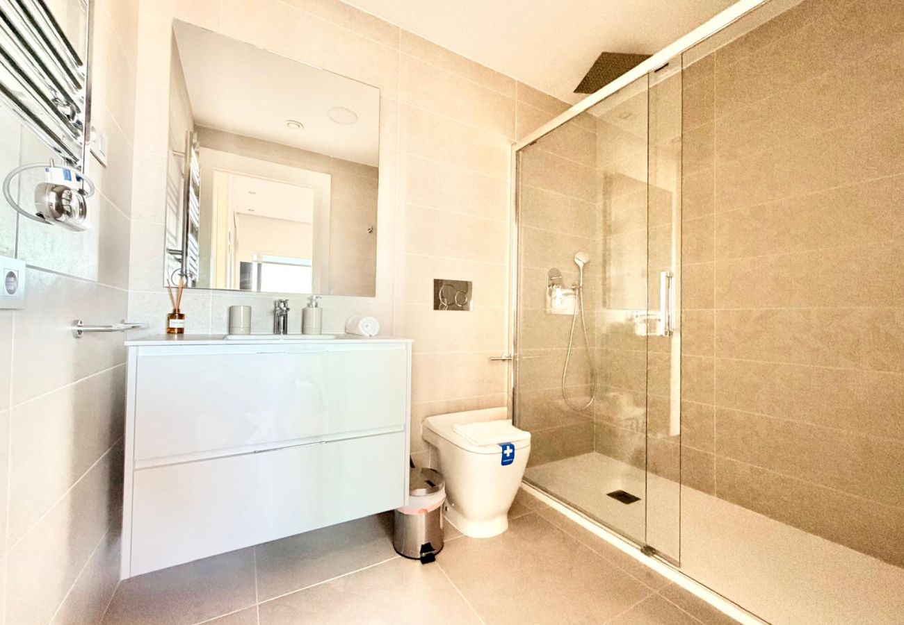 Appartement à Benidorm - EAGLE TOWER AMAZING VIEWS (R195)