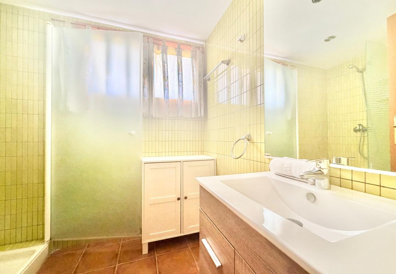 Appartement à Benidorm - LA OCA APARTMENT LEVANTE BEACH (R197)