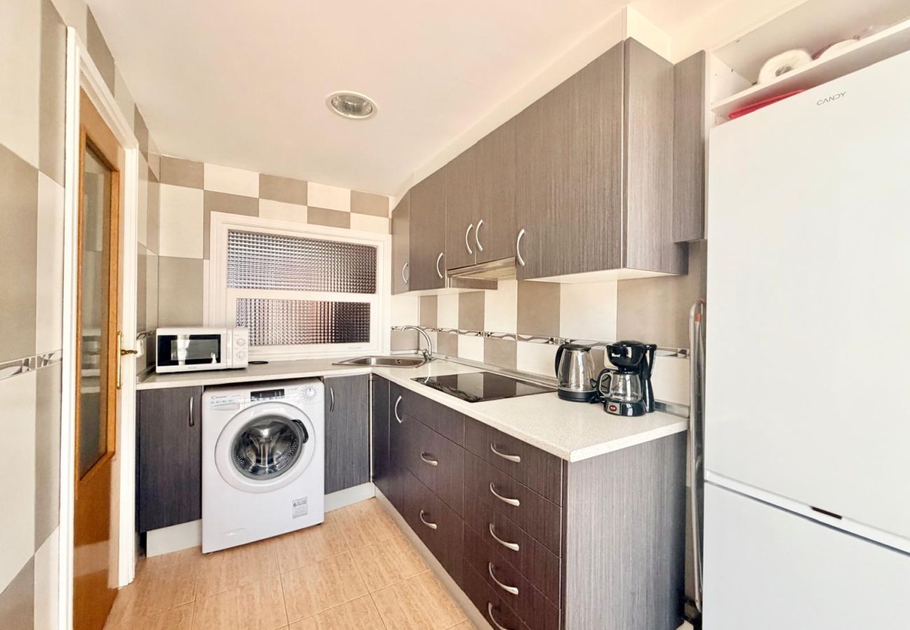 Appartement à Benidorm - LA OCA APARTMENT LEVANTE BEACH (R197)
