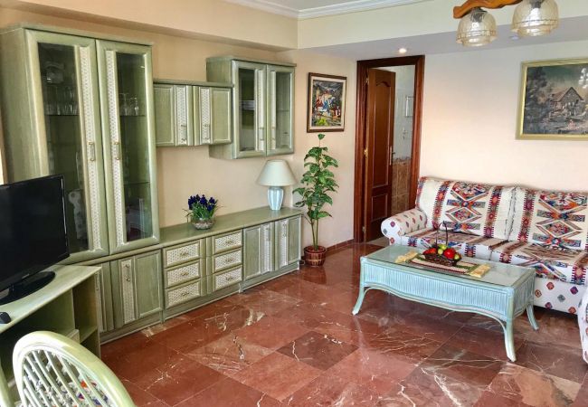 Appartement à Benidorm - R498 LOVELY LEVANTE SEAFRONT BLUELINE Appartement à Benidorm - R498 LOVELY LEVANTE SEAFRONT BLUELINE