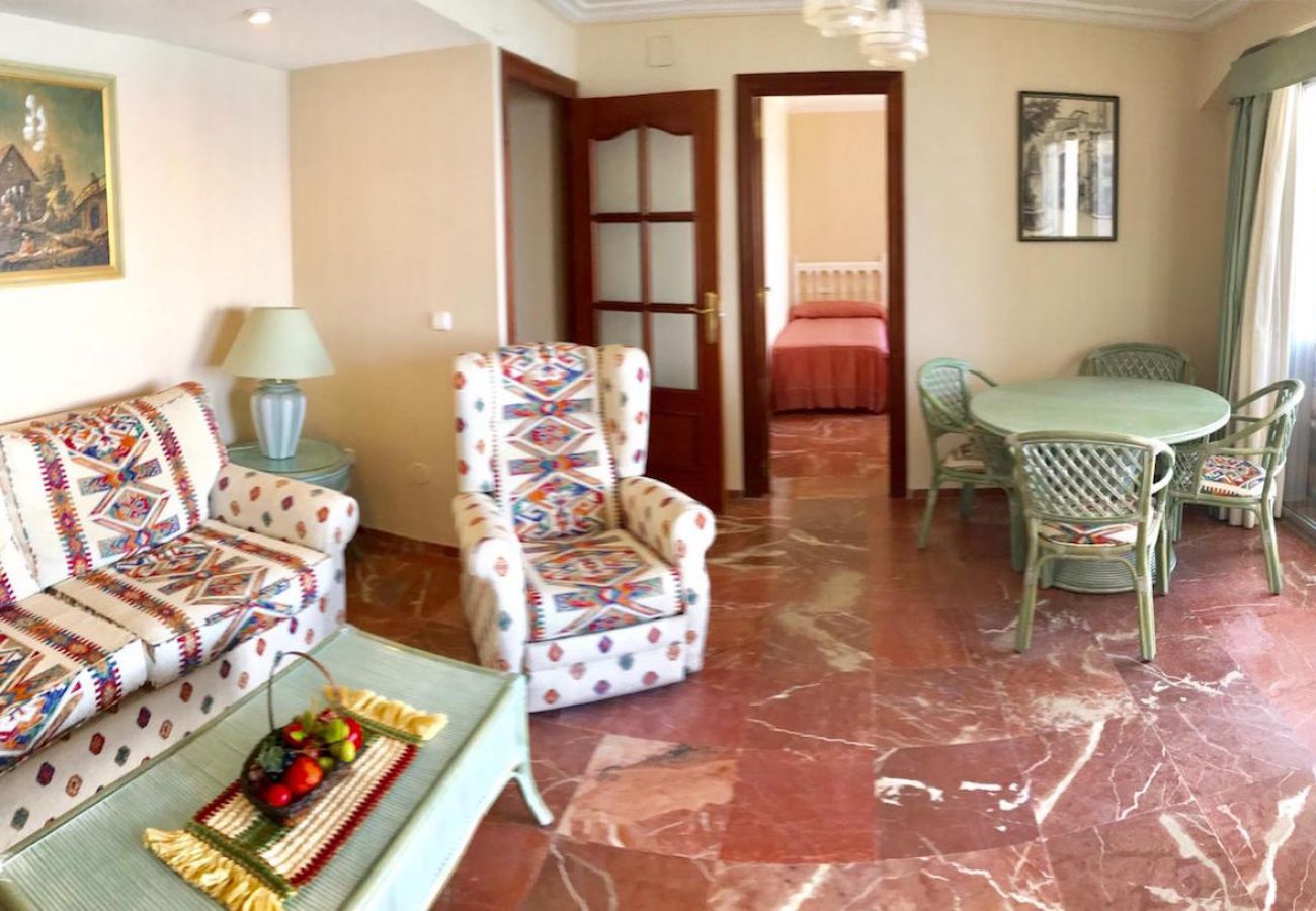 Appartement à Benidorm - R498 LOVELY LEVANTE SEAFRONT BLUELINE Appartement à Benidorm - R498 LOVELY LEVANTE SEAFRONT BLUELINE
