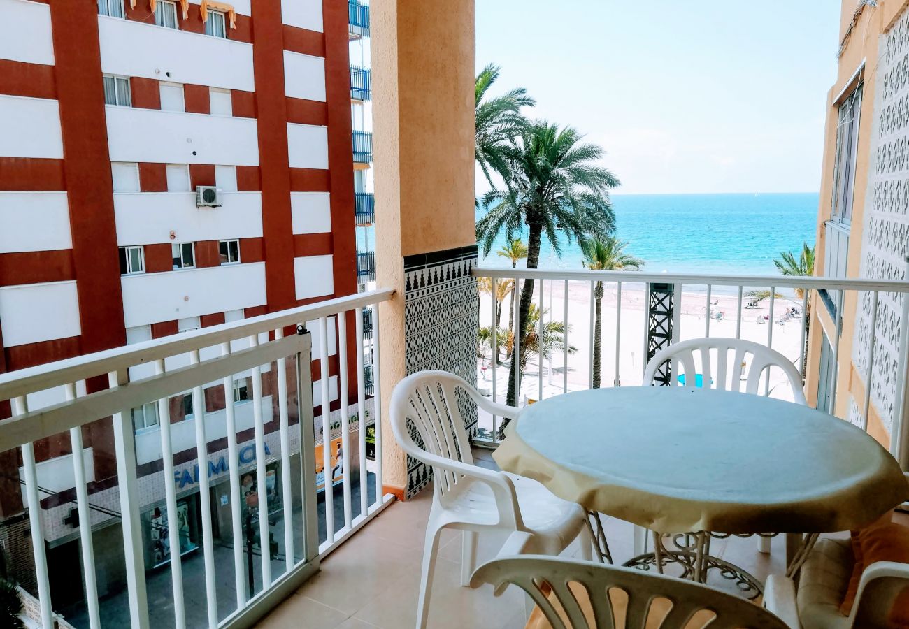 Appartement à Benidorm - R555 ANCLA AND BEACH LEVANTE Appartement à Benidorm - R555 ANCLA AND BEACH LEVANTE